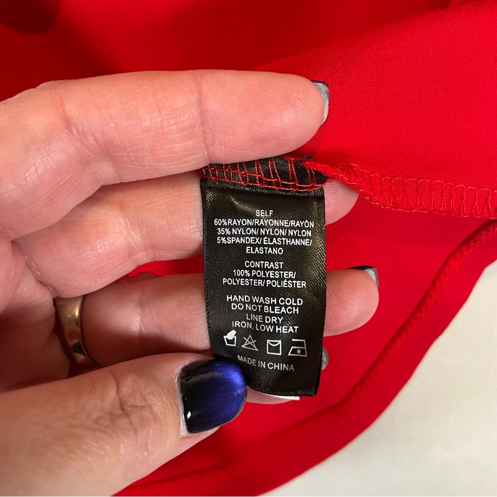 Anthropologie Sunday In Brooklyn Red Ruffle Trim Cropped Tank Top XL - Picture 9 of 9